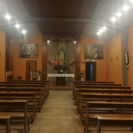Casa Per Ferie Suore Domenicane Roma Exterior foto