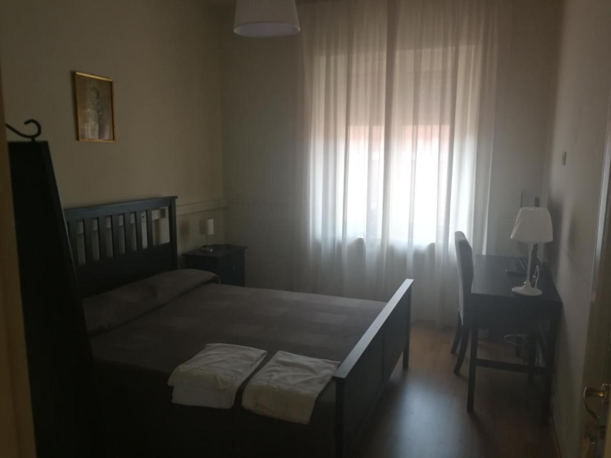 Casa Per Ferie Suore Domenicane Roma Exterior foto