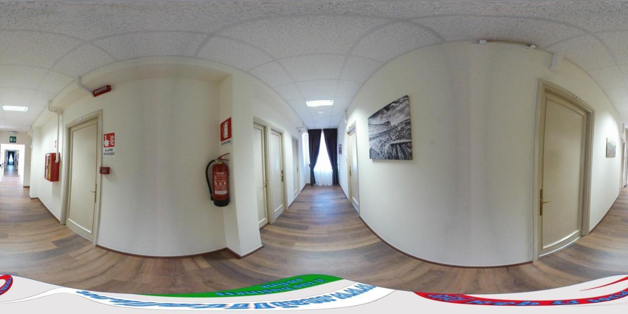 Casa Per Ferie Suore Domenicane Roma Exterior foto